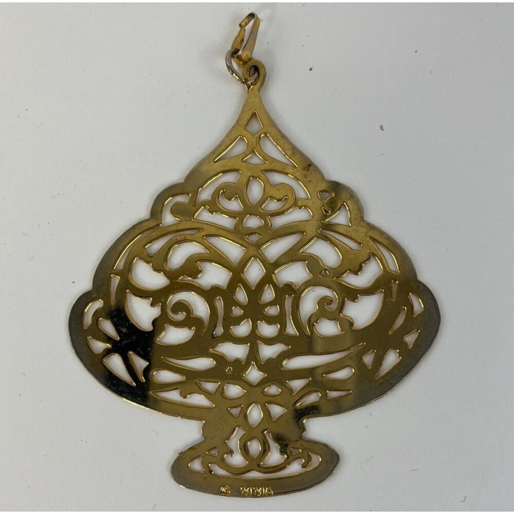 MCM pendant, 3.5”, great statement piece